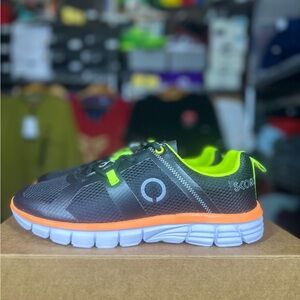 *FLASH* 11M SKORA 4TRUNR BLACK/ORANGE